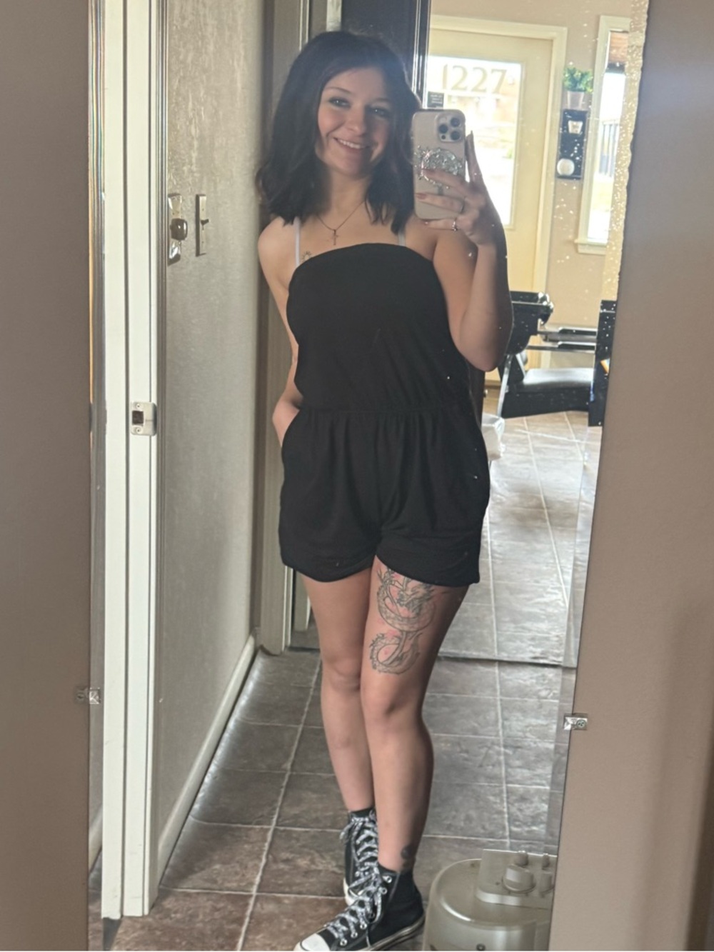 Meet your Posher, Makayla